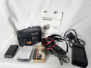 Videocámara VHS compacta JVC GR-AX410U enciende 1996 BUP - Imagen 1 de 12