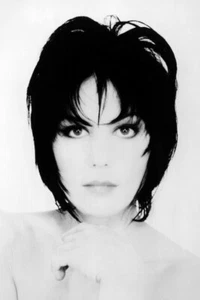 Joan Jett 24x36 inch poster on archival paper head and shoulders portrait - Picture 1 of 1