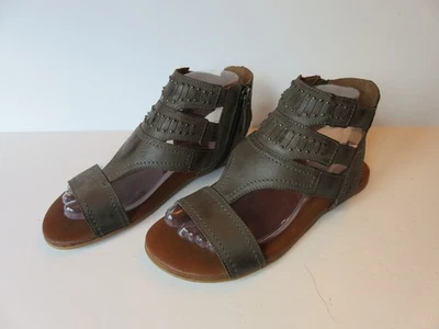 ¡NUEVO! Sandalias de cuero Roan Bed Stu para mujer 7,5 M peltre Charla Gladiador con tachuelas Foto 1 de 4