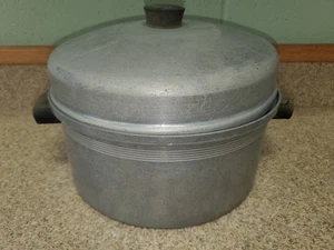 Olla vintage de 5 cuartos de galón LUSTRE CRAFT con asas y tapa de aluminio hecha en EE. UU. - Imagen 1 de 3