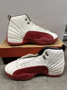 Vintage 1997 Nike Air Jordan XII 12 White Red Cherry OG Gr. 9,5 130690-161 Neu - Bild 1 von 15