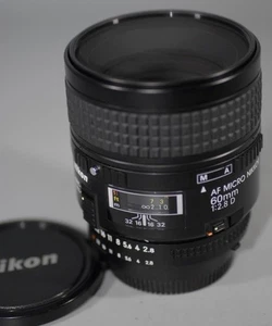 Nikon 60mm f2.8 AF-D Micro enfoque automático lente macro para cámara réflex digital FX - ¡Bonito como nuevo-! - Imagen 1 de 6