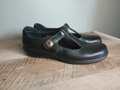 Clarks Womens Mary Jane Shoes Black 7 Button Saddle Dark Academia Twee Kawaii - Image 1 of 4