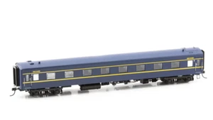 POWERLINE PC-406A HO VR 8BS Blue & Gold Second Class S Carriage - Picture 1 of 3