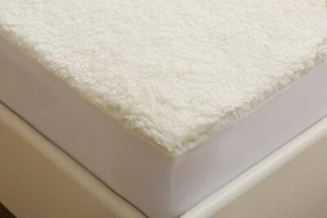 Fleecy Underblanket Luxury Mattress Protector Fitted Sheet Warm Bed Cover - Picture 1 of 4