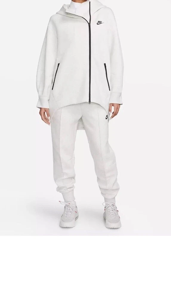 Nike Women's Tech Fleece Oversized Full-Zip Cape Hoodie FB8243-013 Size M TALL