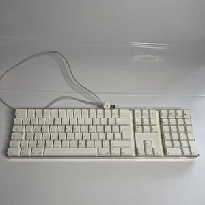 Apple USB Wired Keyboard Model No: A1048 / UK Layout/ Clear / White x2 USB VGC! - Picture 1 of 8