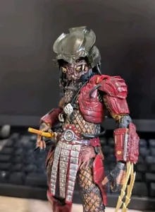 Custom 1/10 scale Neca Samurai Predator Helmet ***MADE TO ORDER*** - Picture 1 of 5