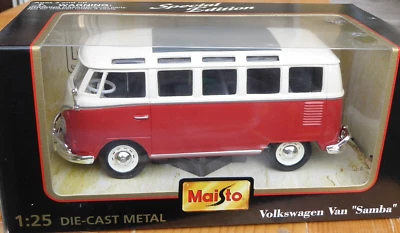Maisto 31956 VW Bulli Samba Bus 1/25, T 1 Transporter, Neuwertig In OVP - Immagine 1 di 3