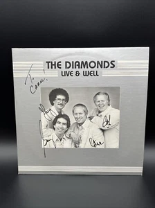 The Diamonds Live & Well Autographed LP Vinyl Record - Imagen 1 de 5
