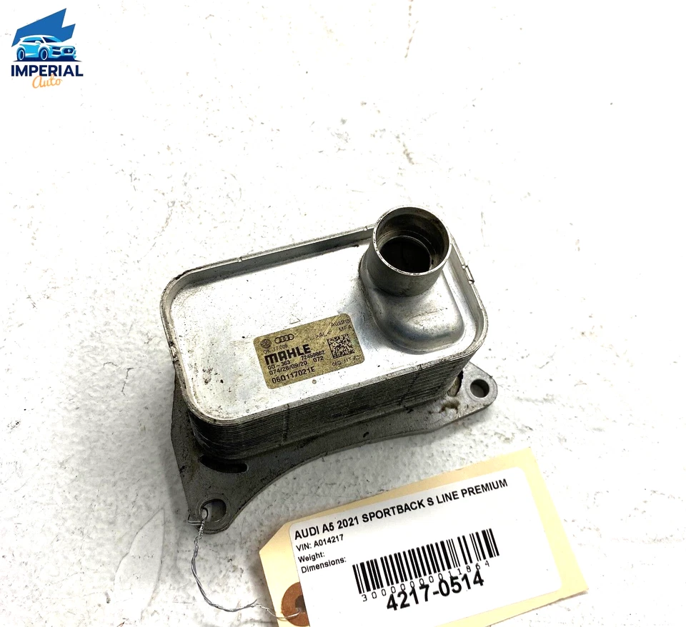 Enfriador de aceite de motor Audi A5 Sportback Quattro Allroad A3 S3 2021-2023 OEM 1 PIEZA Foto 1 de 4