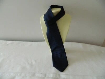 Corbata de poliéster CARLO VISCONTI Italia negro y azul longitud 145 cm hecha en China Foto 1 de 4