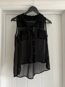 Miso Scalloped Collar, Button Up, Sheer Black Blouse - Size 8 - Imagen 1 de 2