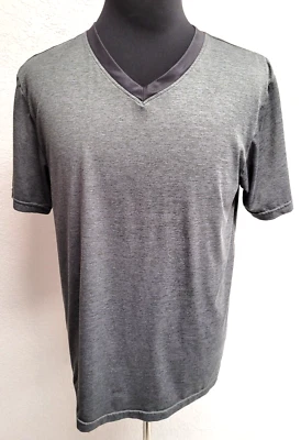 Prendas para dormir Van Heusen para hombre Top (M) gris manga corta cuello en V ¡suave! Foto 1 de 3