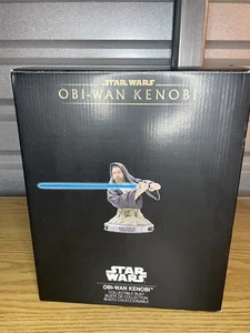 Disney Parks 2022 Star Wars Galaxy’s Edge Obi-Wan Kenobi Series Collectible Bust - Picture 1 of 7