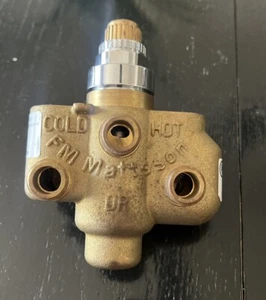 FM Mattsson/Arjo Thermostatic Mixing Valve, 1/2" Inlet/Outlet Pipe Size - Picture 1 of 5