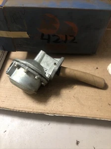 1955-56-57 FORD THUNDERBIRD AC FUEL PUMP IN BOX NOS 4212 - Picture 1 of 4