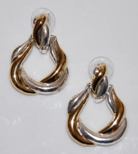ELEGANT VTG  ANNE KLEIN COUTURE SIVER & GOLD TONED BRAIDED DOOR KNOCKER EARRINGS - Picture 1 of 12