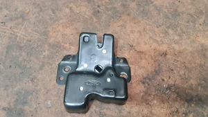 FORD BA FALCON SEDAN BOOT LID CATCH LOCK ACTUATOR - Picture 1 of 3