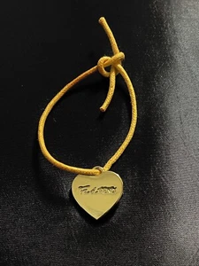 FAN DI FENDI PARFUMS TIE BRACELET WITH HEART CHARM BRAND NEW - Picture 1 of 3