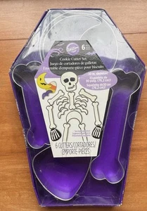 Wilton 30" Build A Skeleton 6 Piece Cookie Cutter Set Halloween New - Picture 1 of 1