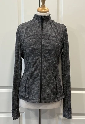 Jaqueta Lululemon Define tamanho 10 difusor luz das estrelas preta zíper completo ioga pilates - Imagem 1 de 4