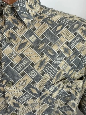 Vintage 90s Geometric Shirt Men L Tight Button Up Basket Weave Hawaiian Rayon - Image 1 of 4