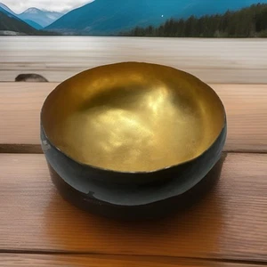 MICHAEL ARAM 8” DIAMETER BLACK & GOLD  BRASS BOWL DECOR - Picture 1 of 5