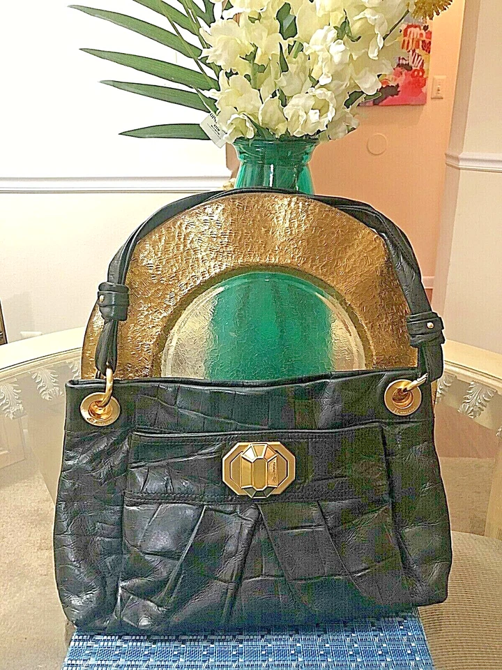 B Makowsky Black with Gold Trimmings Leather Shoulder bag  #8 - Image 1 of 4