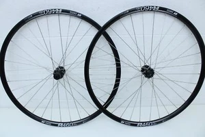 HAND BUILT Dt Swiss R460 Rims Laced To Shimano 105 Hubs 700c 32h Road Wheel Set - Picture 1 of 4