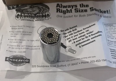 Enchufe estándar universal Gator Grip como se ve en TV Foto 1 de 4