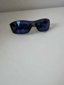 GAFAS DE SOL IRONMAN COLOR NEGRO LENTE GRIS. PRE-POSEÍDO - Imagen 1 de 7