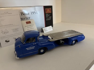 CMC M-036 Mercedes Benz 1954 Renntransporter 1:18 Race Transporter - Blue Wonder - Image 1 of 4