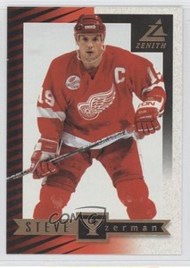 1997-98 Pinnacle Zenith Steve Yzerman #5 HOF