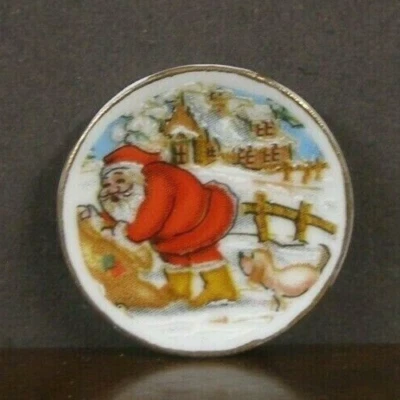 Porcelain  Plate ~Dollhouse Miniature ~ UK ~ 1:12 scale ~ Christmas ~ Marked - Image 1 of 4