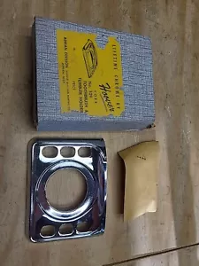 Vintage NOS Hoover Toothbrush & Tumbler Holder - Picture 1 of 7