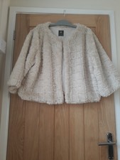 ladies cream jacket size 20