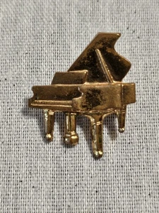 Vintage Baby Grande Piano Pin Anstecknadel Musikinstrument Pinback - Bild 1 von 4