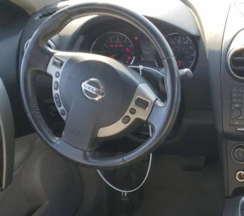 Airbag volante conductor Nissan Rogue LH 2010-2012 OEM Foto 1 de 4