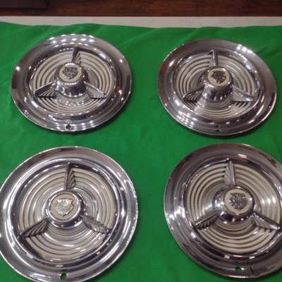 Juego original de 4 tapacubos Oldsmobile Fiesta 1953-1955 para rueda Hot Rod de 15" Foto 1 de 4