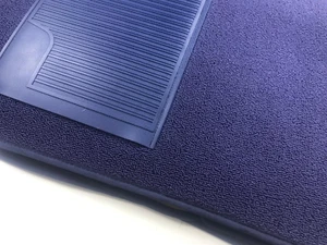 Teppich Satz 15-teilig Schlinge Blau + Absatzschoner für Mercedes W123 NEU - Bild 1 von 5