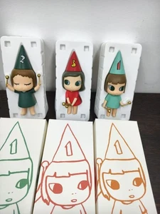 Yoshitomo Nara Party Puppe Figur Set 3 Teile Nr1 Nr2 Nr3 PVC ABS 12 15 cm - Bild 1 von 5