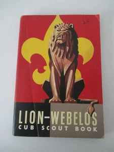 Vintage Lion Webelos Cub Scout Book 1959 Paperback Revision AZW - Picture 1 of 11