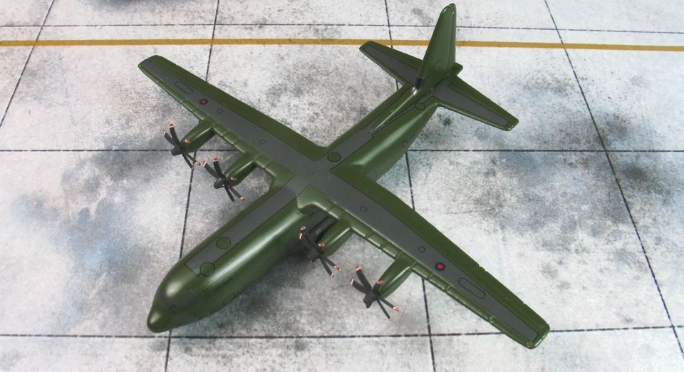 Gemini GMRAF019 - Lockheed C-130 J Hercules, Royal Air Force, ZH866, 1:400 - Bild 1 von 4
