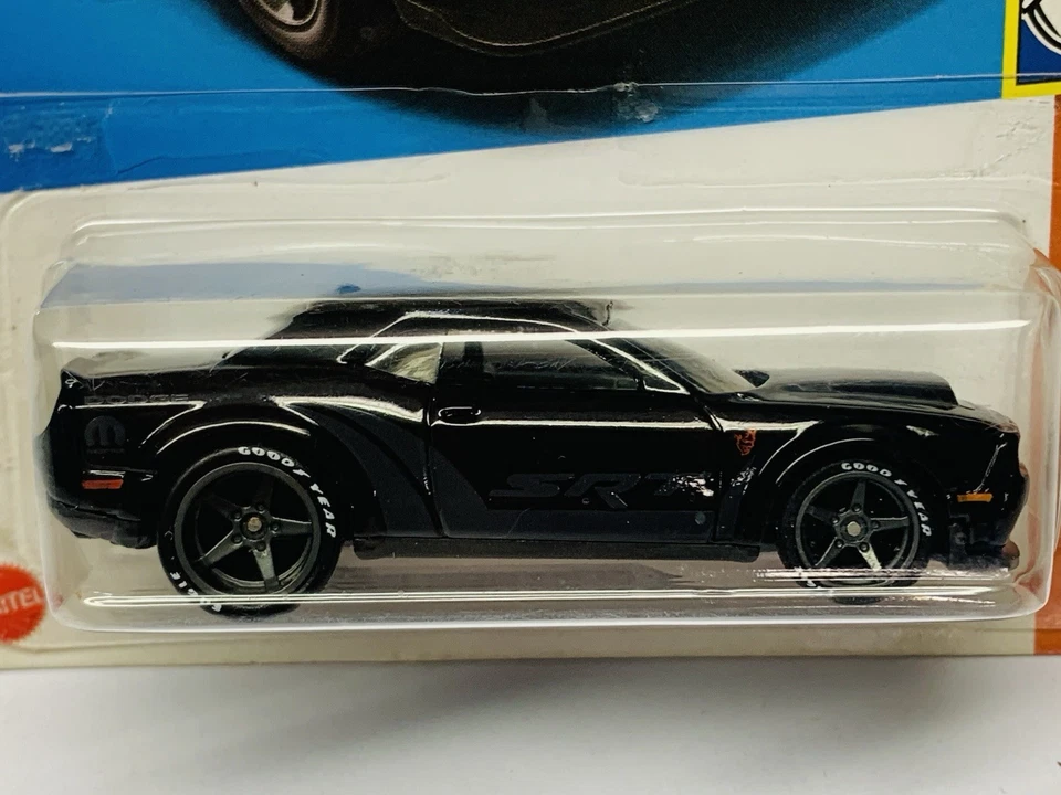 Dodge Challenger SRT Demon 2018 negro Hot Wheels 1/64 con ruedas personalizadas Foto 1 de 4