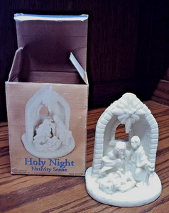 HEILIGE NACHT Vintage strukturierte Keramik weiß Krippe 5x4x3,3 WEIHNACHTEN q29 - Bild 1 von 5