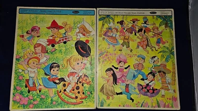 PUZZLES WHITMAN 1966 VINTAGE - IT'S A SMALL WORLD & LITTLE KIDDLES Foto 1 de 3