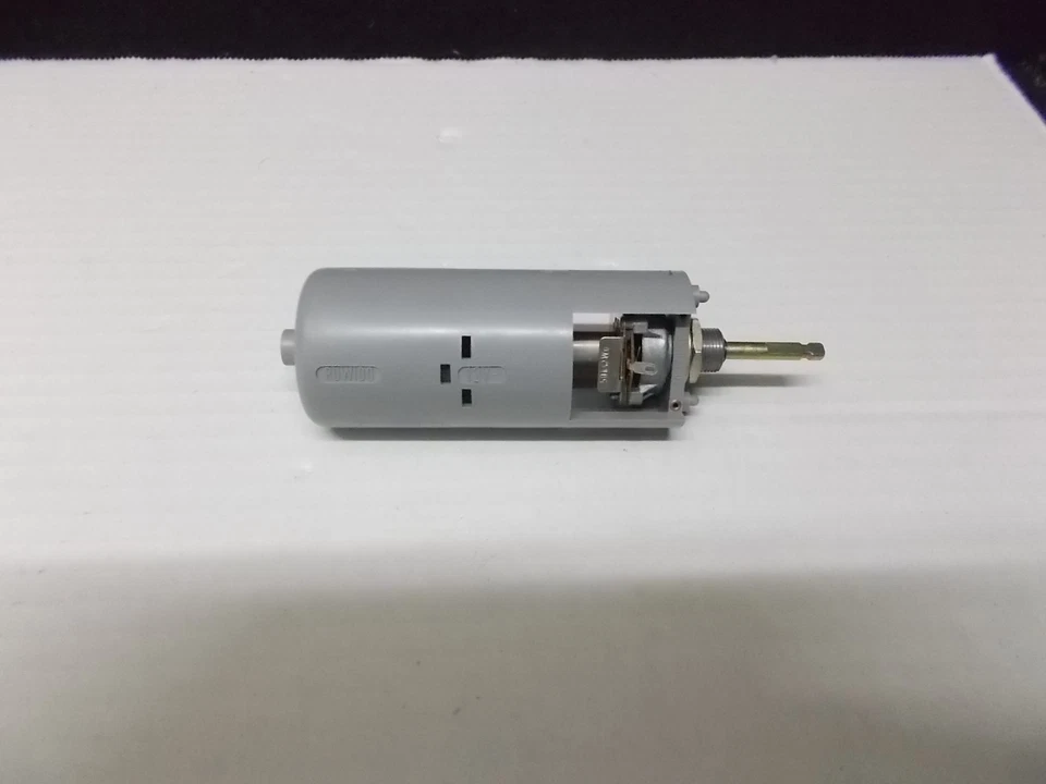 Motor Potentiometer, Marke: Ruwido, 12V, 50k Ohm, Achsdurchmesser: 4mm - Bild 1 von 3