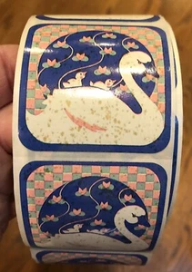 Vintage Stickers Scrapbooking Crafts -  ANIMAL PARADE 1983 SWANS  ROLL - Imagen 1 de 2
