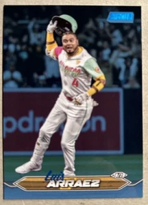 2024 Topps Stadium Club Luis Arraez Blue Foil #10/50 Padres - Picture 1 of 2